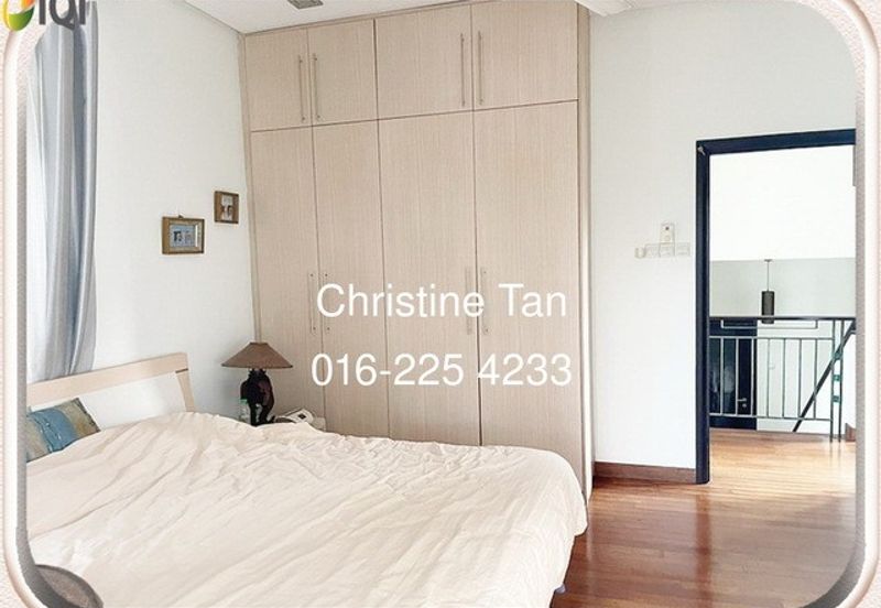 Changkat Kiara Surya