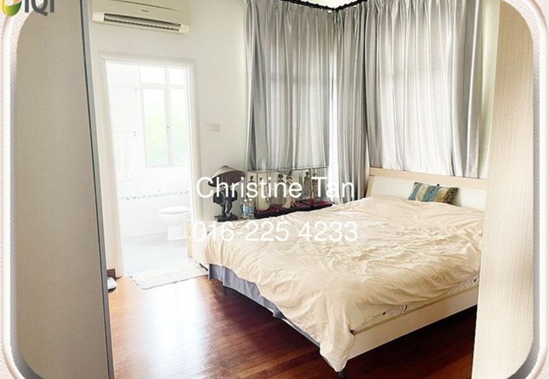 Changkat Kiara Surya