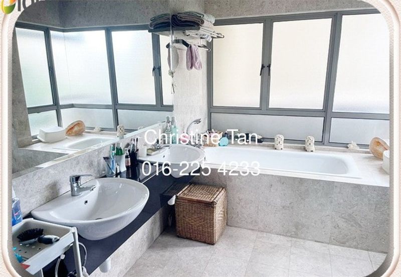 Changkat Kiara Surya