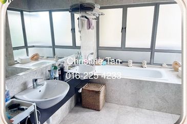 Changkat Kiara Surya