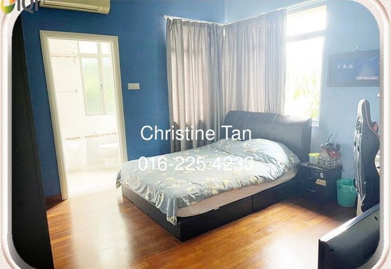 Changkat Kiara Surya