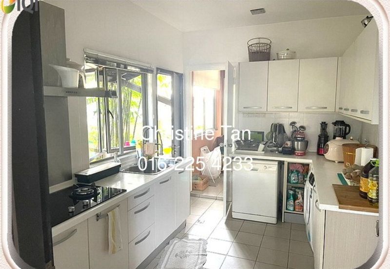 Changkat Kiara Surya