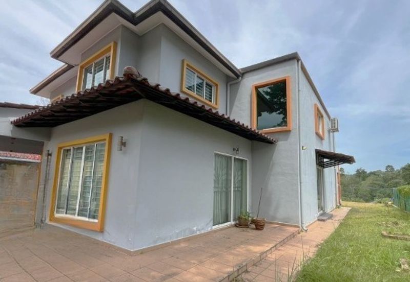 Sungai Buloh Country Resort