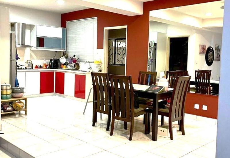 Sterling Condominium