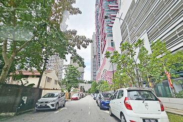 2 Storey Bungalow @ Ampang