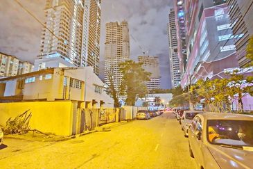 2 Storey Bungalow @ Ampang