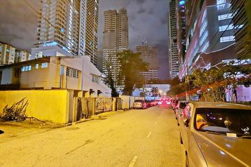 2 Storey Bungalow @ Ampang