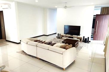 Tiana Elmina Gardens