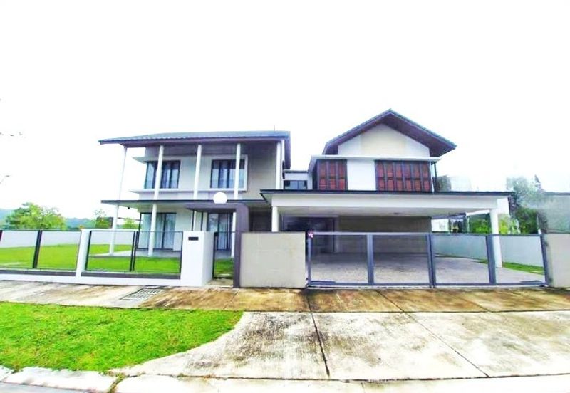 Tiana Elmina Gardens