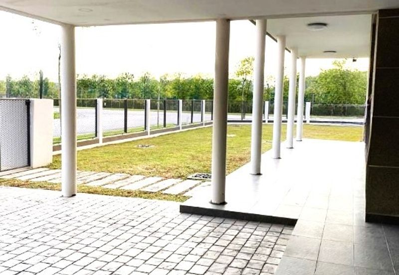 Tiana Elmina Gardens