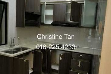 Convenient, Great Community, Excellent Condo For Sale