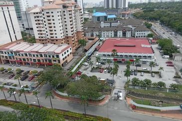 The Grand @ Kelana Damansara Suite