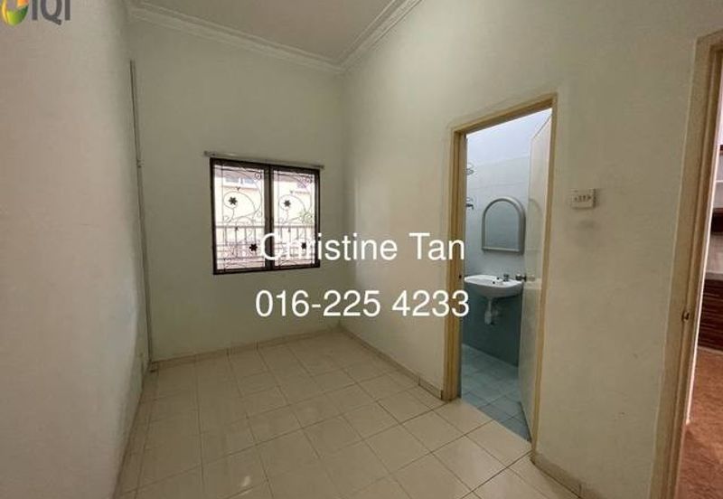 Taman Mutiara Subang