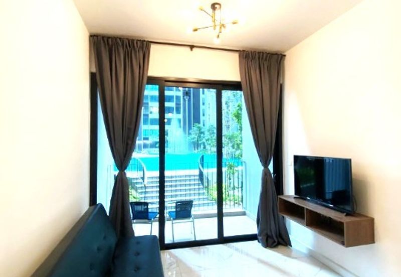 Freehold Cubic Botanical