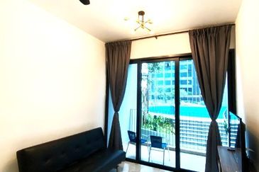 Freehold Cubic Botanical