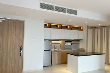 Partly/Fully Furnished – Top Residency, Courtyard Setia Alam