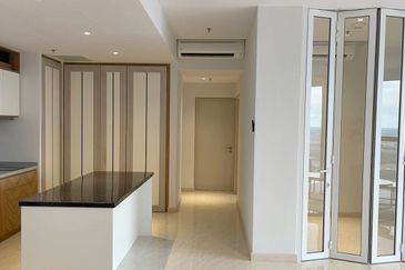 Partly/Fully Furnished – Top Residency, Courtyard Setia Alam