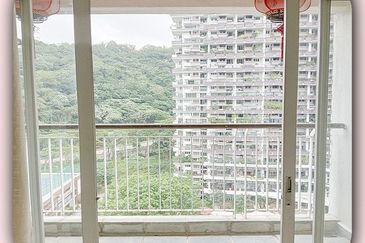 Perdana View Condominium