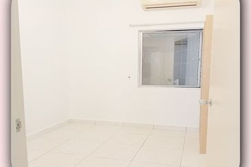 Perdana View Condominium