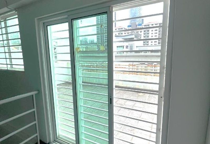 Parklane Commercial Hub