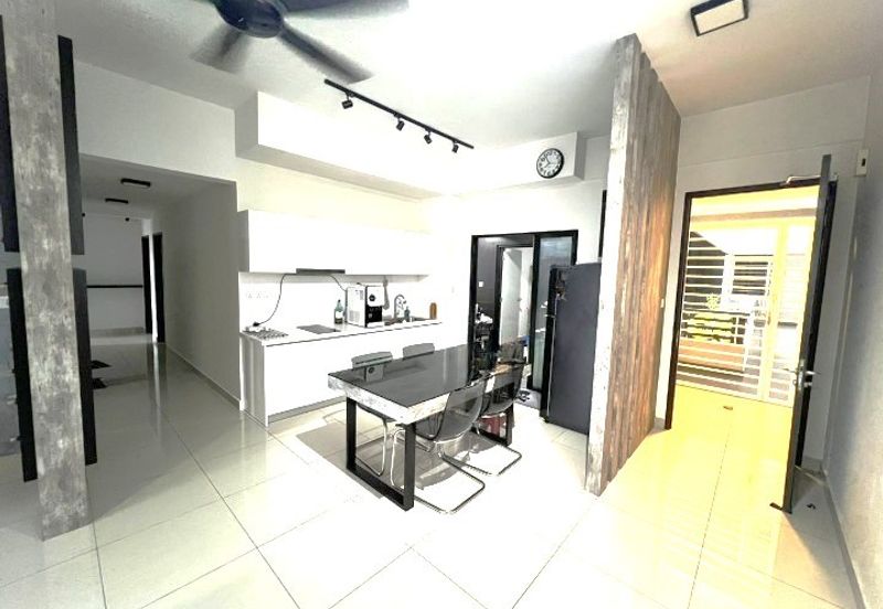 Glomac Centro Serviced Apartments