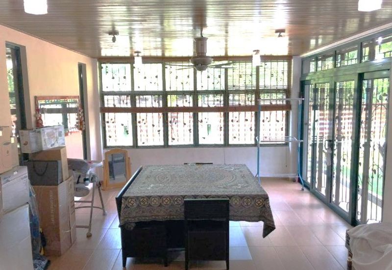 Freehold Bungalow @ Bukit Jelutong