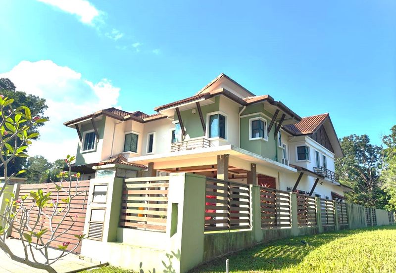 Freehold Bungalow @ Bukit Jelutong