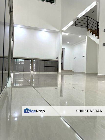 Freehold 1.5 Storey Terrace @ Petaling Jaya, Selangor, Petaling Jaya