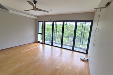 3-Storey Terrace @ Maple Terrace 