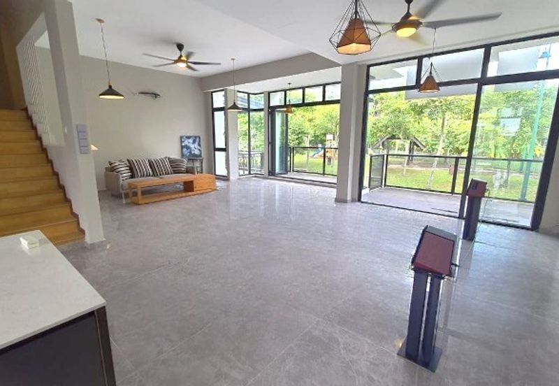 3-Storey Terrace @ Maple Terrace 