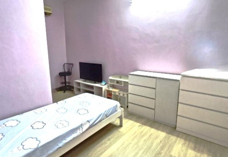 Taman Mutiara Subang