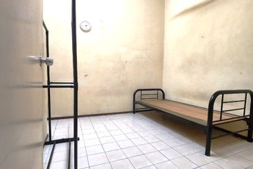 Freehold 2-Storey Terrace @ Bukit Jelutong