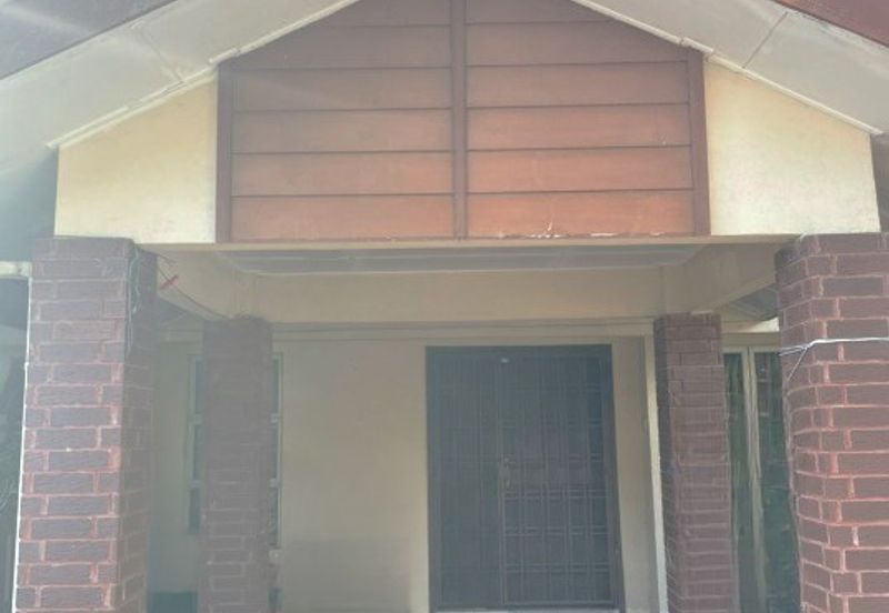 Freehold 2-Storey Terrace @ Bukit Jelutong