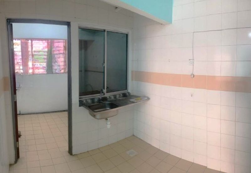 Pangsapuri Damai, Subang Bestari