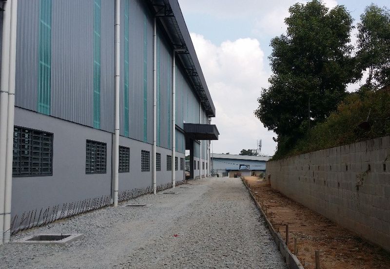 Freehold Industrial Warehouse with premium quality for sale