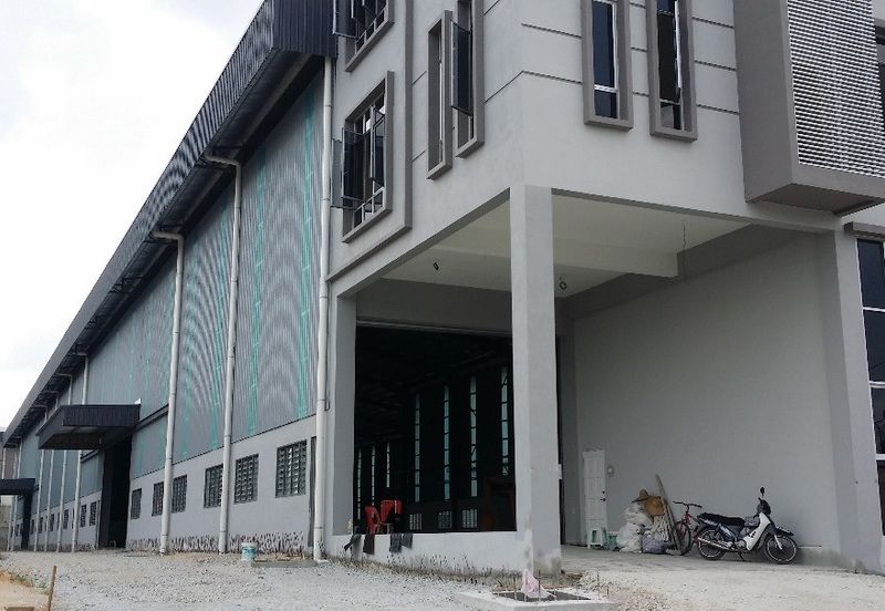 Freehold Industrial Warehouse with premium quality for sale