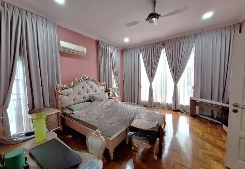 Seksyen 8, Kota Damansara