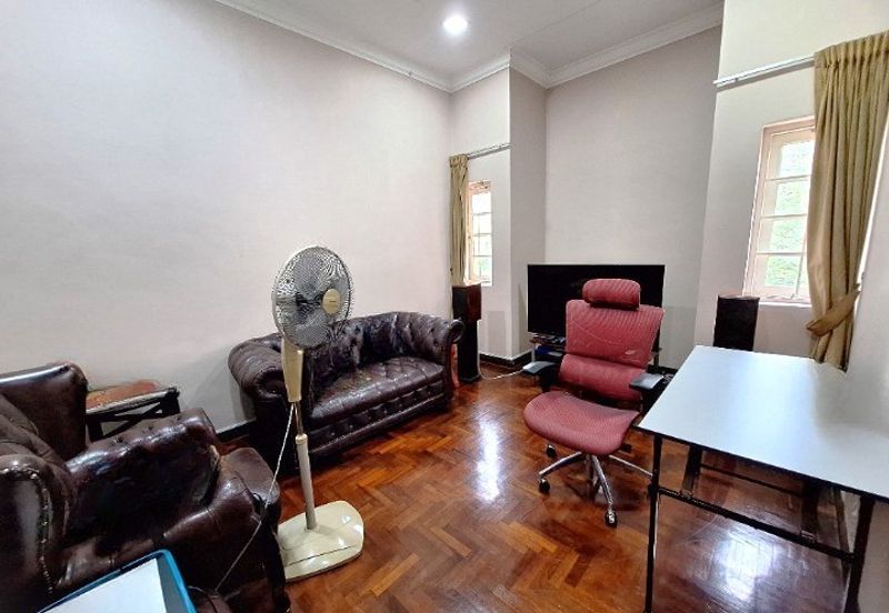 Seksyen 8, Kota Damansara