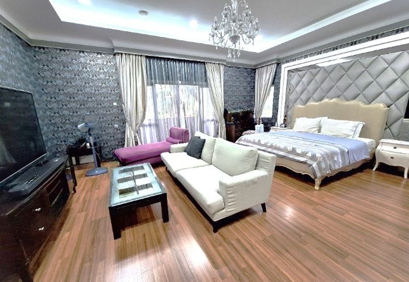 Seksyen 8, Kota Damansara