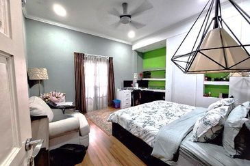 Seksyen 8, Kota Damansara