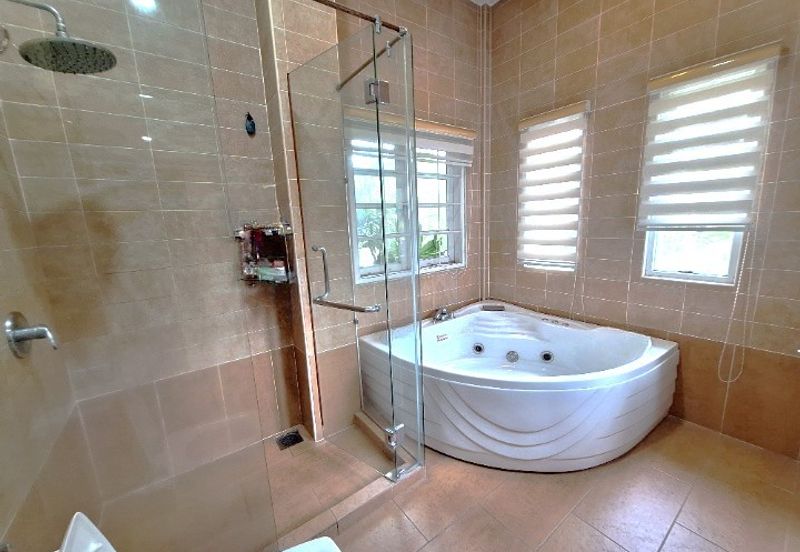 Seksyen 8, Kota Damansara