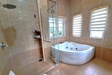 Seksyen 8, Kota Damansara