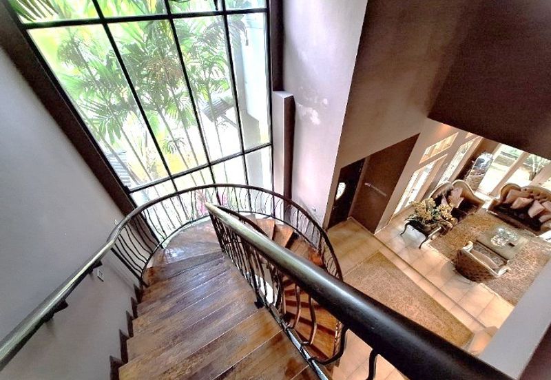 Seksyen 8, Kota Damansara