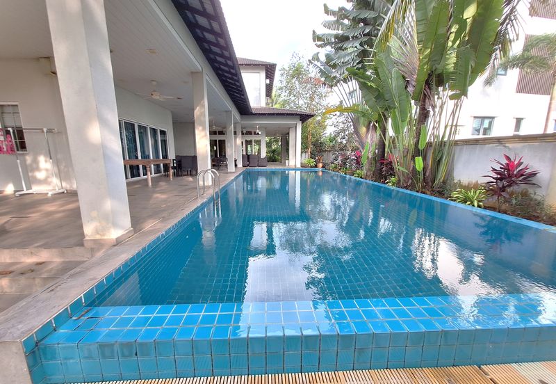 Seksyen 8, Kota Damansara