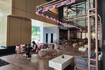 Buy 5-Stars Hotel - Imperial Lexis KLCC 吉隆坡丽昇帝国豪华酒店, Kuala Lumpur