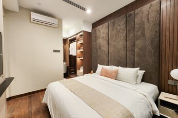 [Freehold] Times Square 2 时代广场2 @Bukit Bintang KL - link Monorail subway, 1st Starbucks Drive-Thru