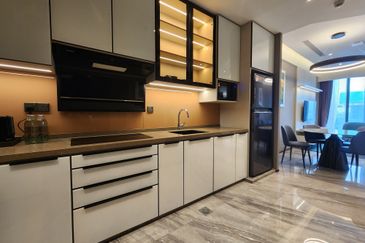 Imperial Lexis KLCC, 6% Leaseback Return - Fully Furnish with 5stars Hotel services. Near KLCC, Pavilion Mall KL, TRX, Bukit Bintang