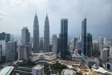 Imperial Lexis KLCC, 6% Leaseback Return - Fully Furnish with 5stars Hotel services. Near KLCC, Pavilion Mall KL, TRX, Bukit Bintang