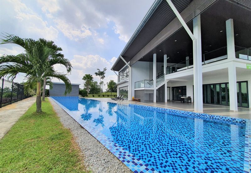 [Freehold] Amverton Hills Sungai Buloh - 2sty Bungalow near to Kepong, Petaling Jaya