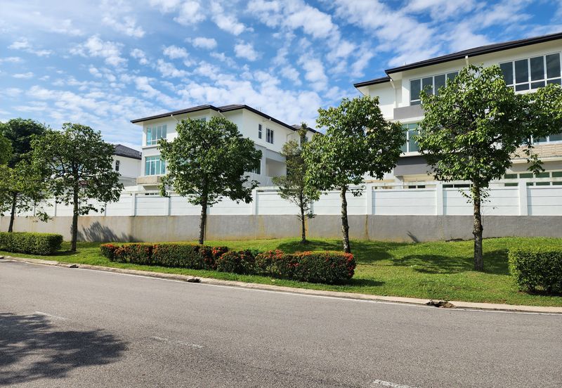 [Freehold] Amverton Hills Sungai Buloh - 2sty Bungalow near to Kepong, Petaling Jaya